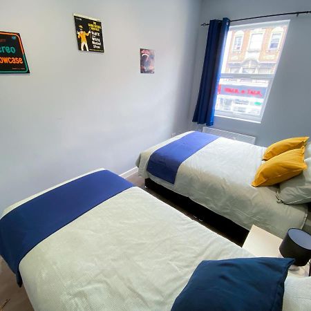 Stylish 1 Bedroom Flat In Wood Green 伦敦 外观 照片