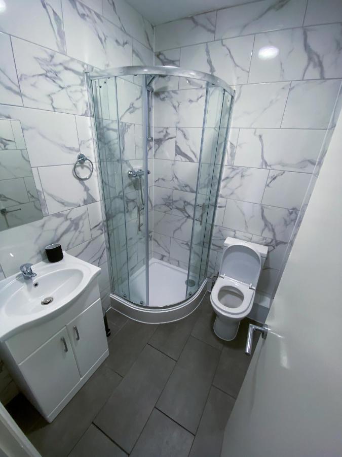 Stylish 1 Bedroom Flat In Wood Green 伦敦 外观 照片