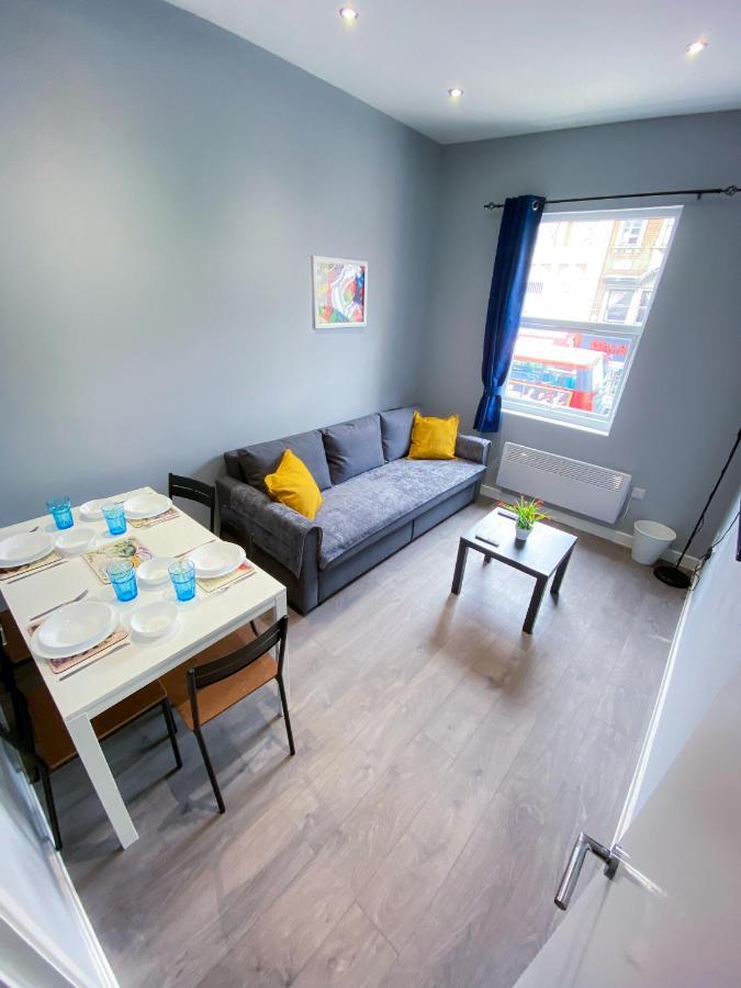 Stylish 1 Bedroom Flat In Wood Green 伦敦 外观 照片