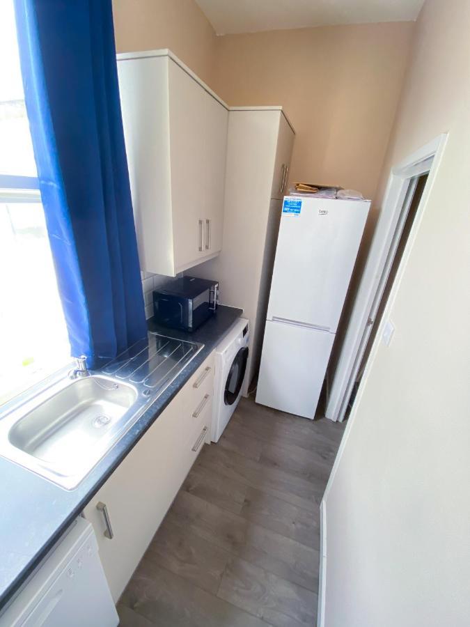 Stylish 1 Bedroom Flat In Wood Green 伦敦 外观 照片