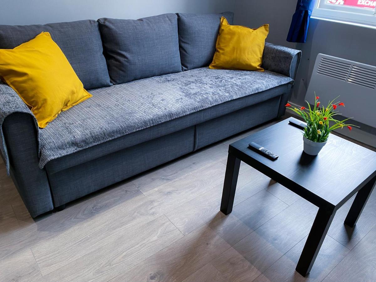 Stylish 1 Bedroom Flat In Wood Green 伦敦 外观 照片