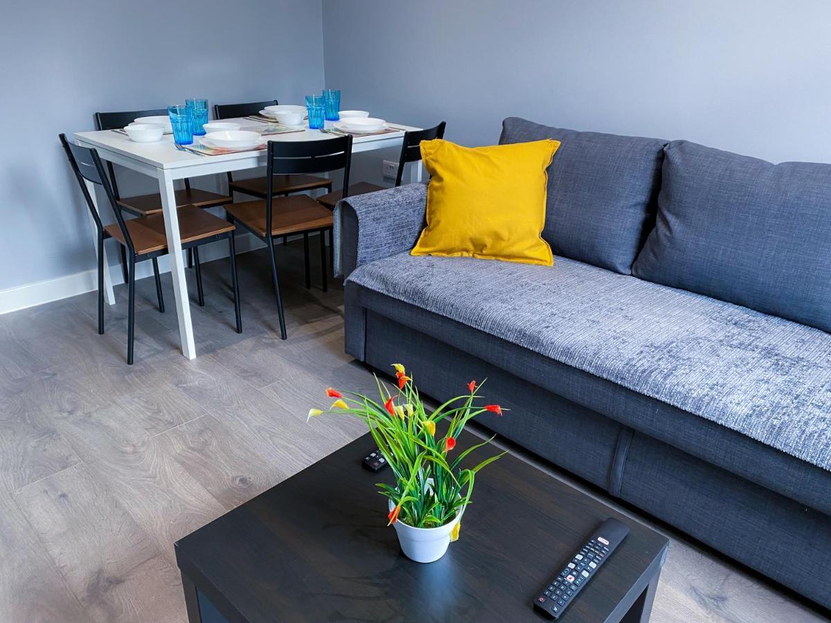 Stylish 1 Bedroom Flat In Wood Green 伦敦 外观 照片